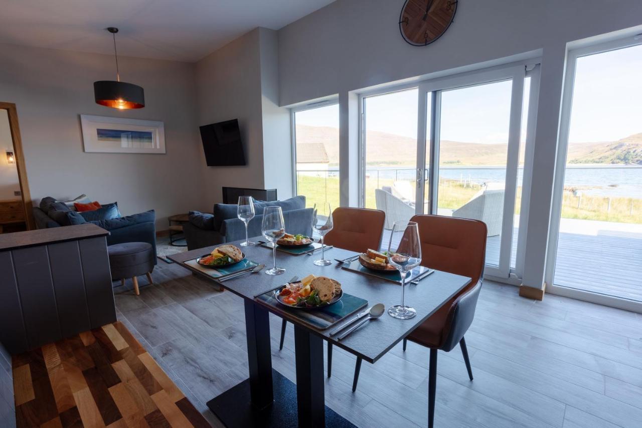 Birches Lodge With Hot Tub Dundonnell ภายนอก รูปภาพ